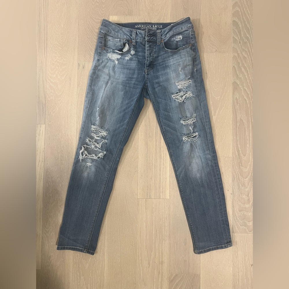 American Eagle Outfitters Women's Distressed Blue Skinny Jeans